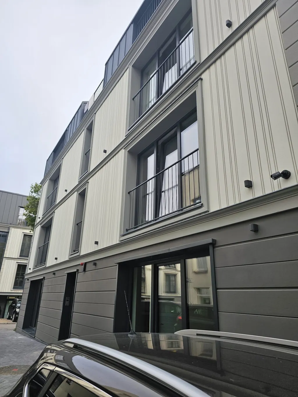 Daugiabučio fasado renovacija — karoso